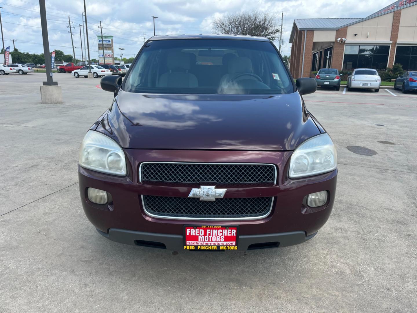 2008 maroom /black Chevrolet Uplander LS Ext. 1LS (1GNDV23WX8D) with an 3.9L V6 OHV 12V FFV engine, 4-Speed Automatic Overdrive transmission, located at 14700 Tomball Parkway 249, Houston, TX, 77086, (281) 444-2200, 29.928619, -95.504074 - Photo#1